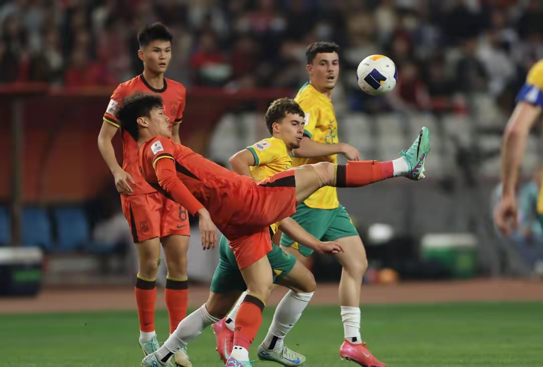 九游官网入口版本赛后体能课后，拜仁慕尼黑豪取连胜备战中超，震撼外界，年轻球员得到机会的简单介绍