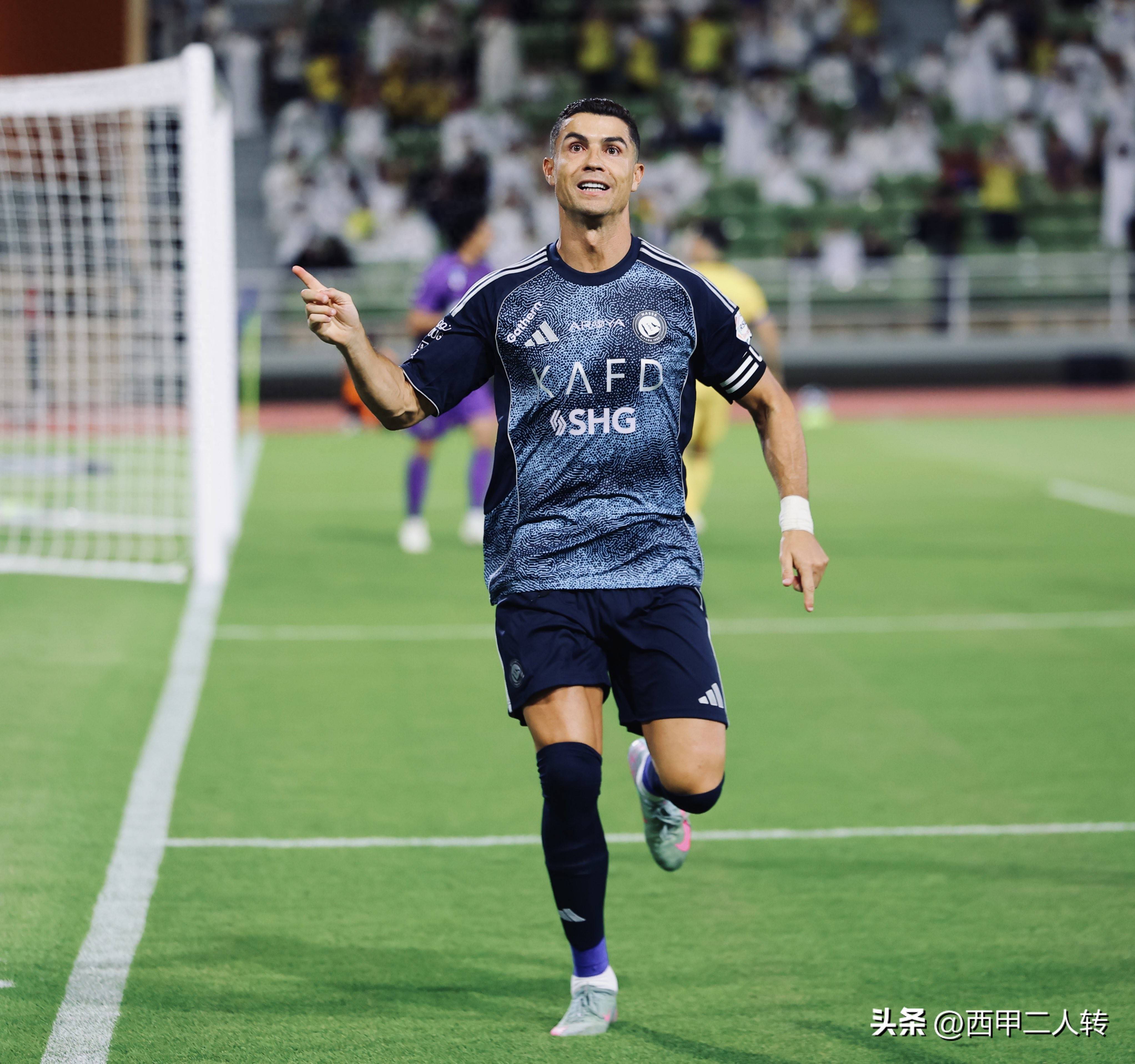 九游游戏官网首页国际比赛日莱比锡备战全明星赛国际米兰队长鼓劲备战西甲，C罗连续七场比赛得分超过刷新纪录看傻球迷的简单介绍